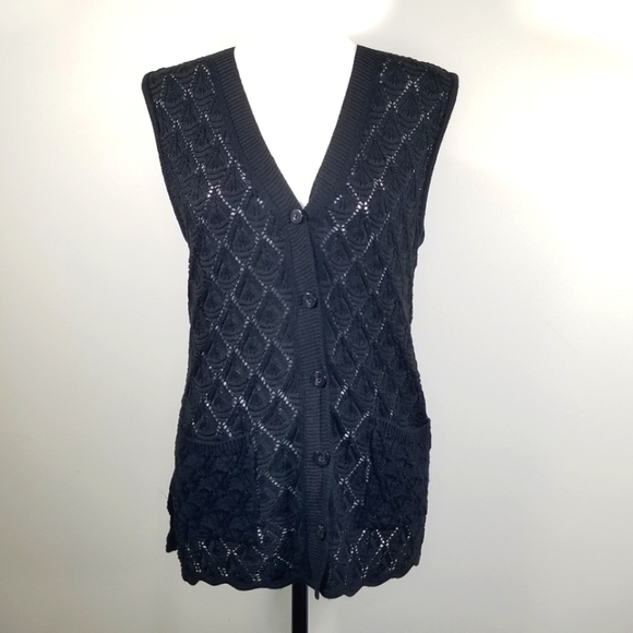 Evidence Women's Sleeveless Open Knit Button Up Cardigan - Picture 8 of 8